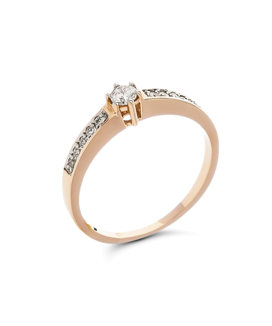 Gold ring with diamonds