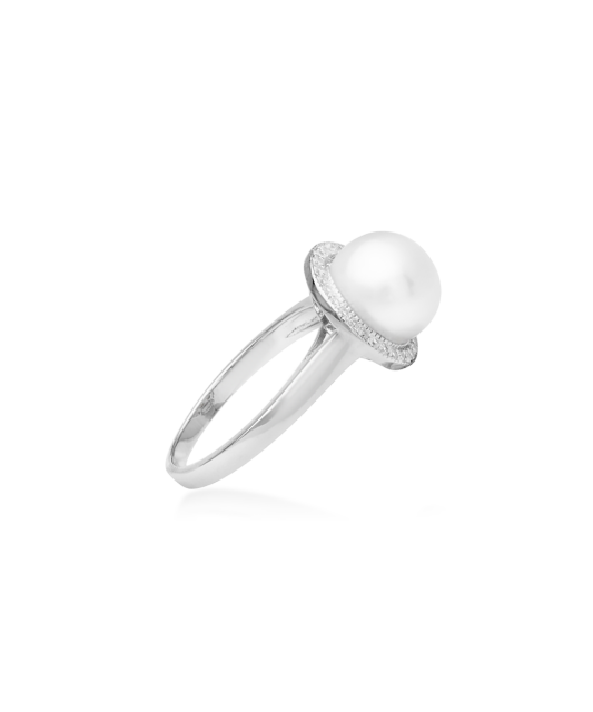 Sterling silver ring with pearl and zircons