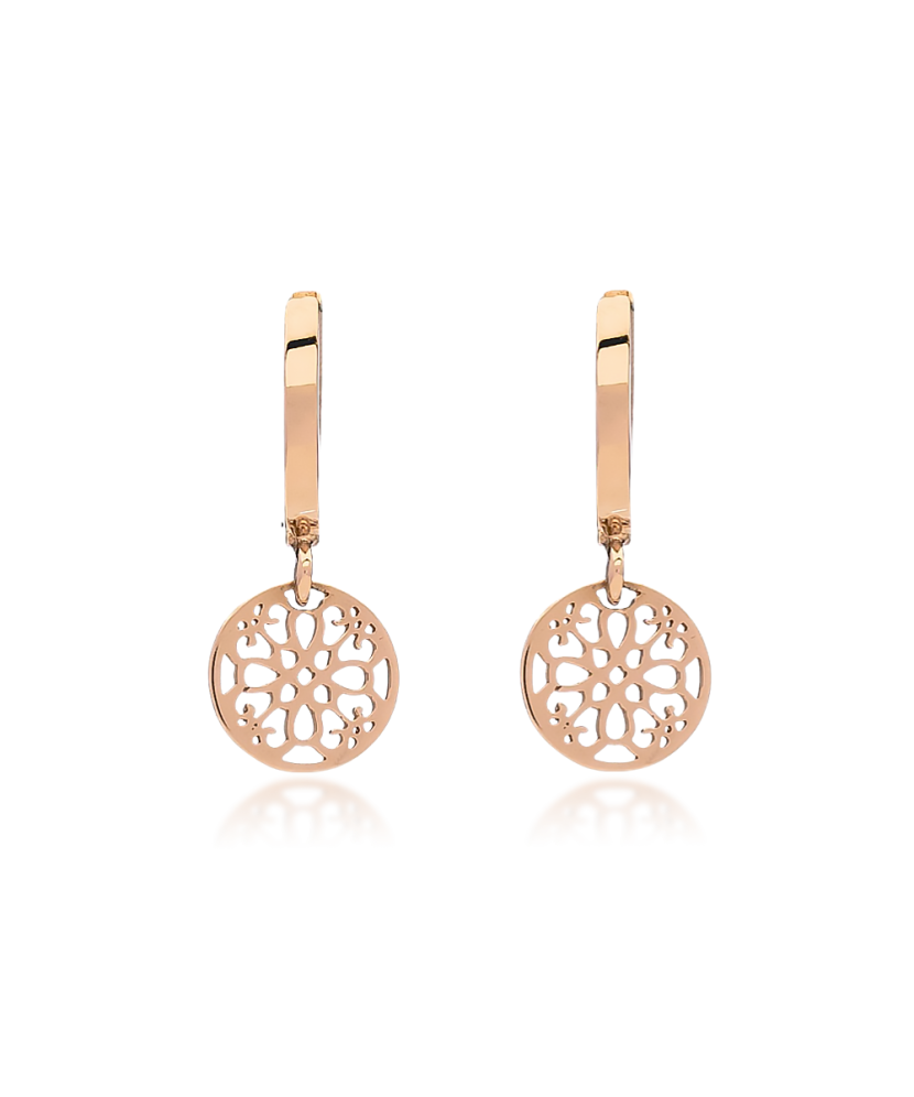 Gold earrings Gold earrings