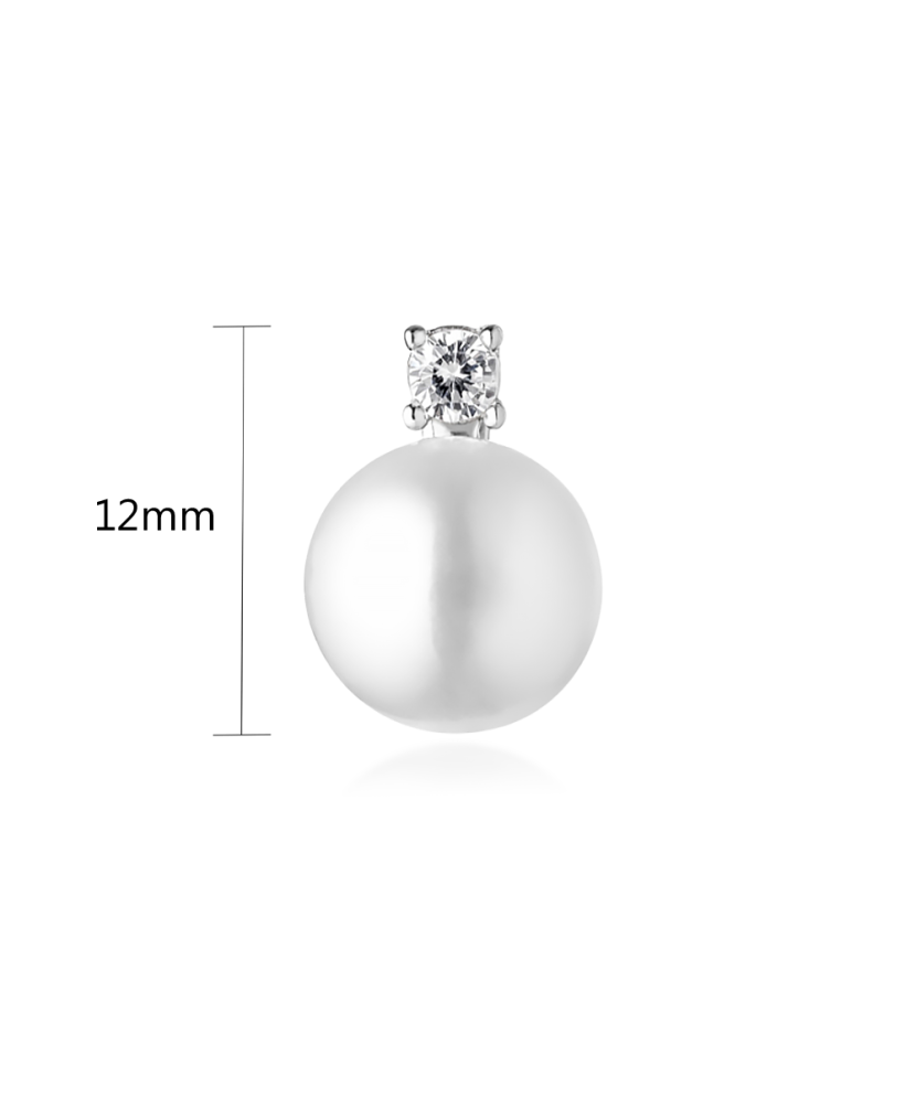 Sterling silver pendant with pearl and zirconium