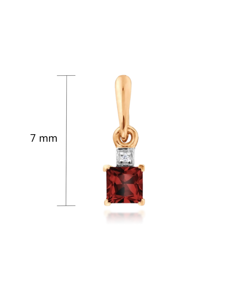 Gold pendant with garnet and zircons