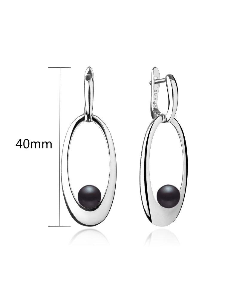 Sterling silver earrings with natural pearl