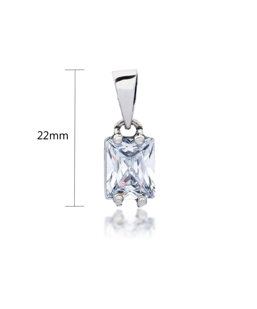 Sterling silver pendant with zirconium