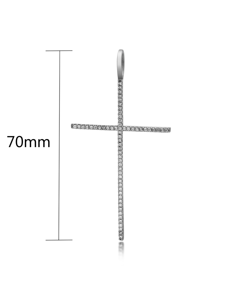 Sterling silver pendant with zircons