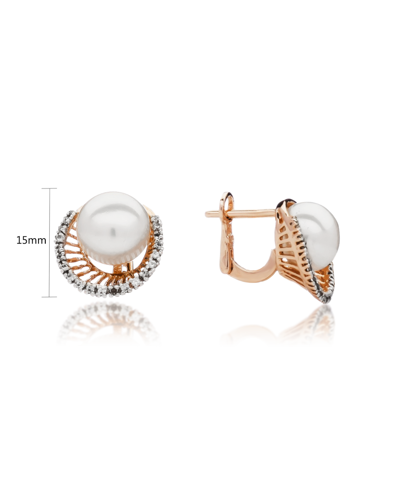 Gold earrings with pearl and zircons