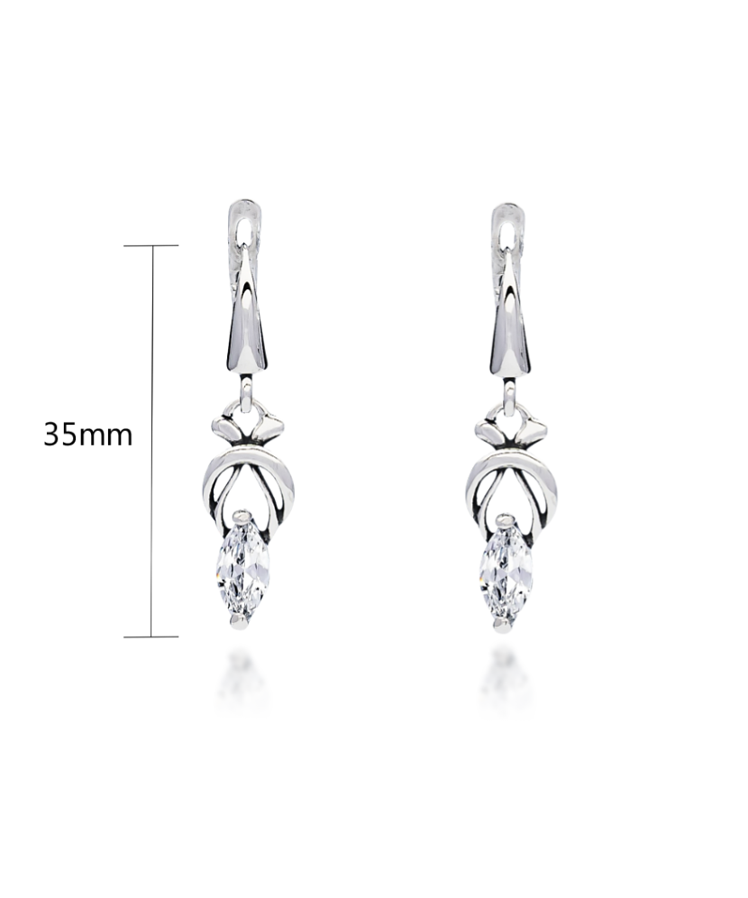 Sterling silver earrings with zirconium Sterling silver earrings with zirconium