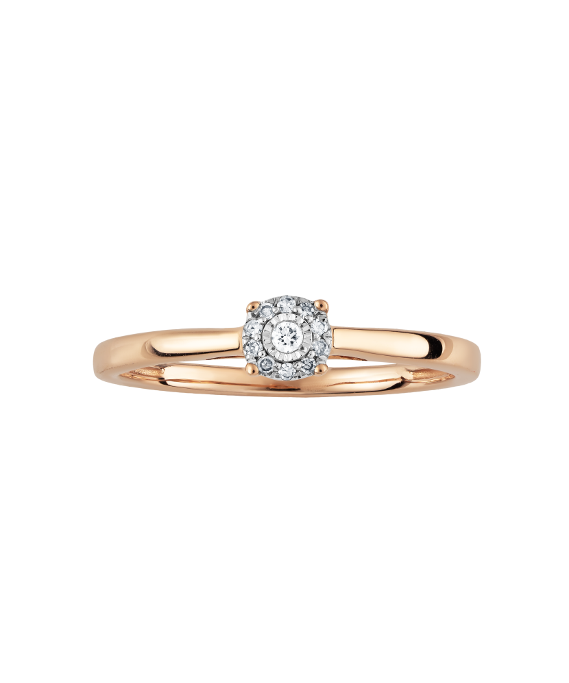 Gold ring with diamonds