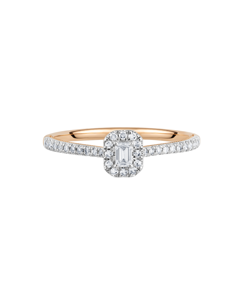 Gold ring with diamonds