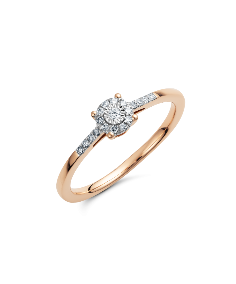 Gold ring with diamonds