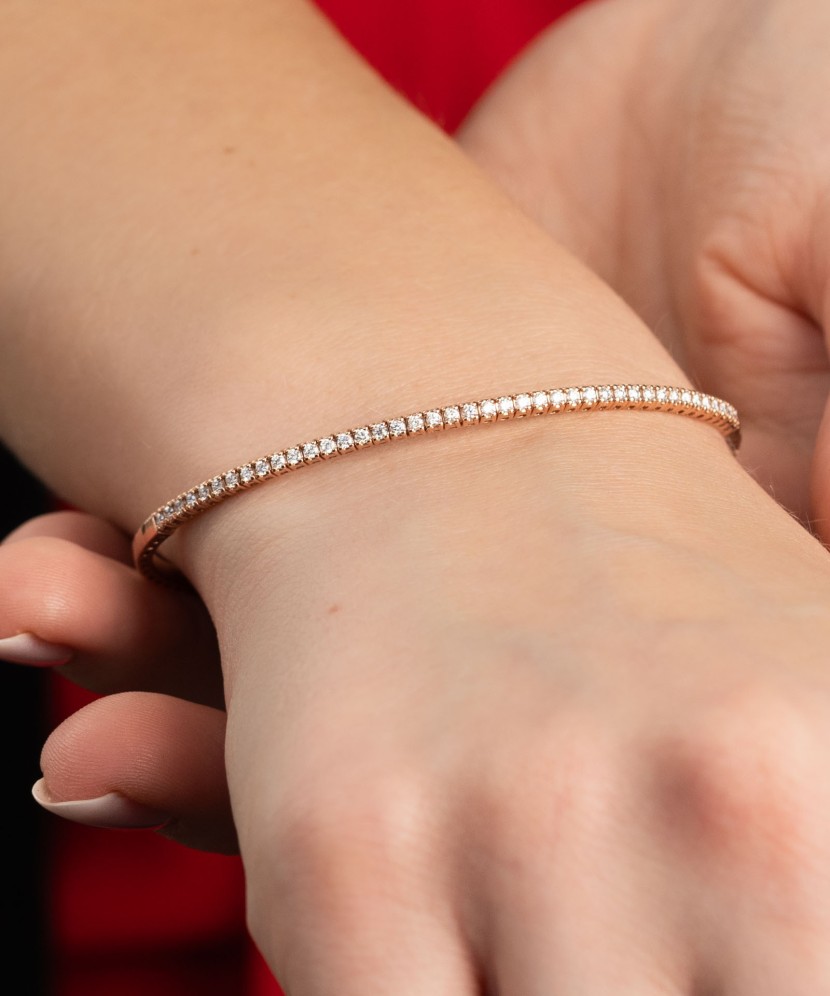 Золотой браслет с бриллиантами Золотой браслет с бриллиантами