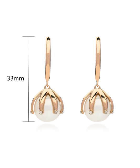 Gold earrings with pearls and zircons