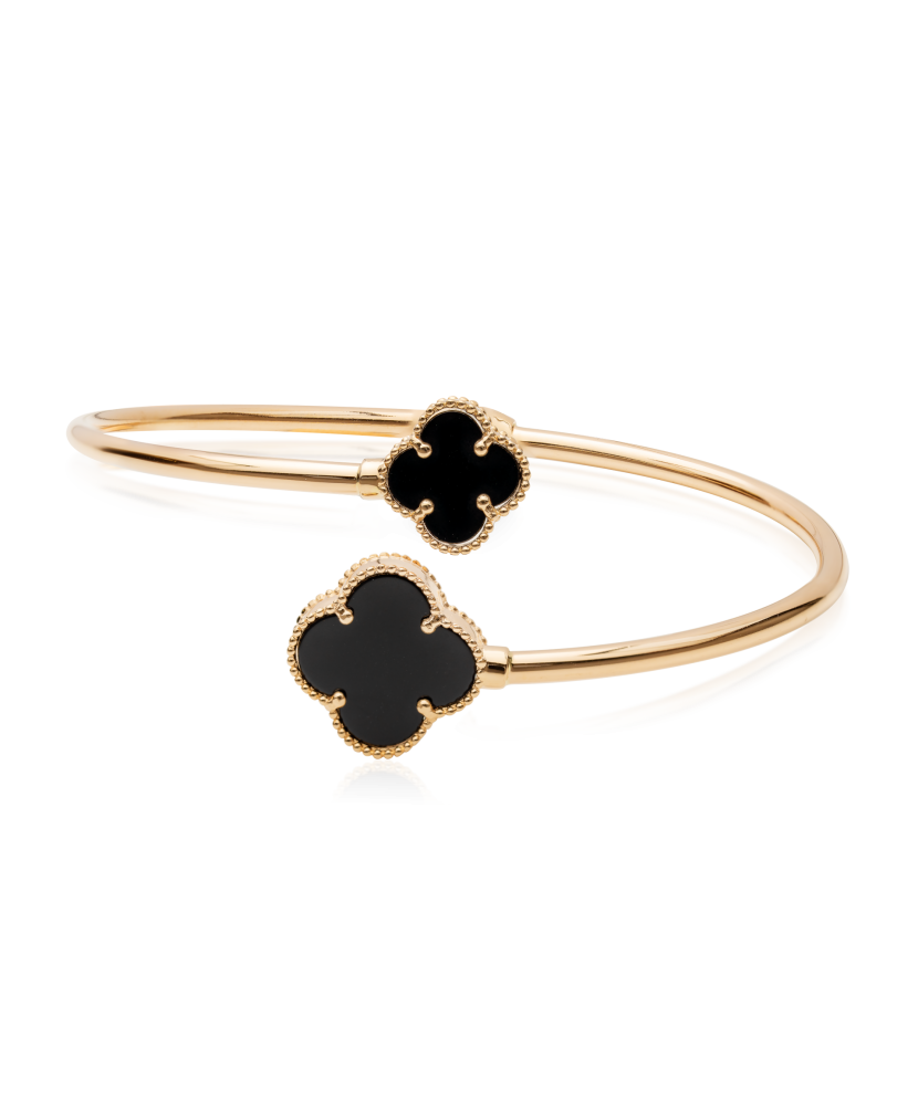 Gold bracelet with onyx