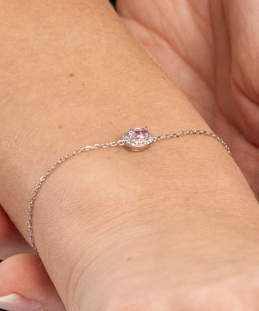 Браслет из белого золота с бриллиантами и сапфирами Браслет из белого золота с бриллиантами и сапфирами