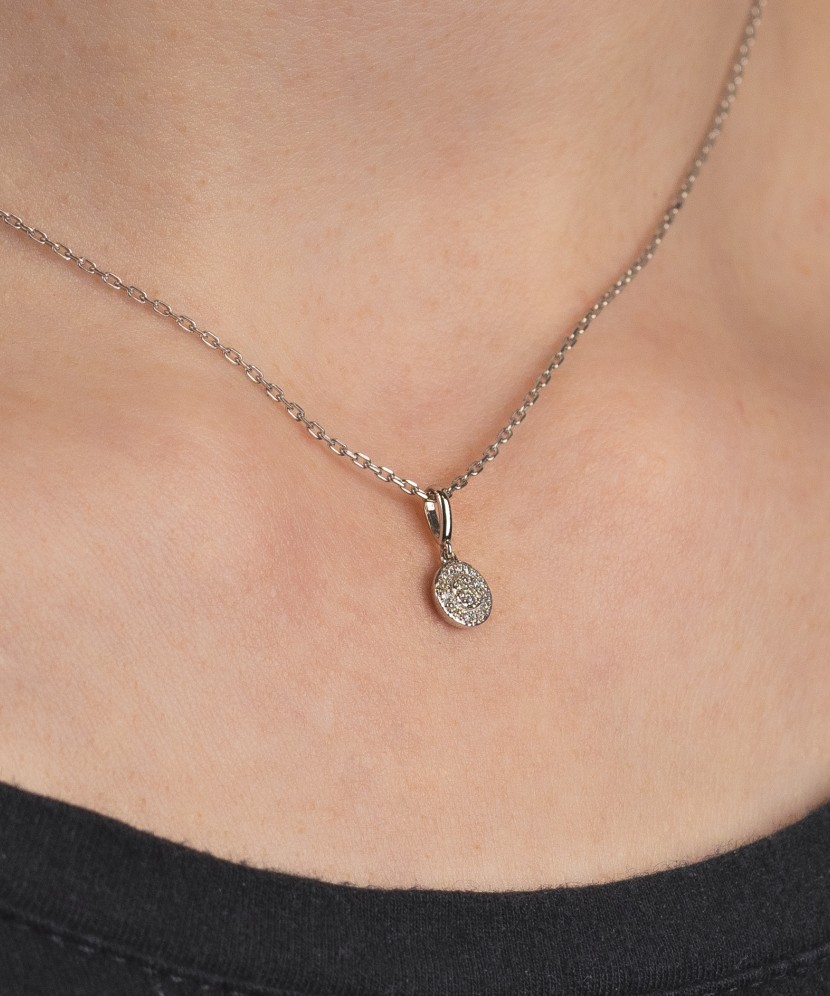 Подвеска из белого золота с бриллиантами