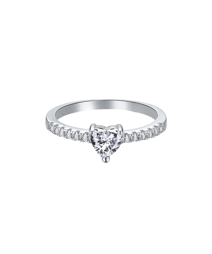 Серебряное кольцо с цирконами