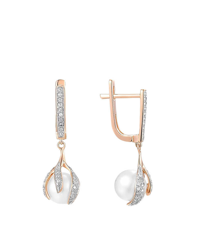 Gold earrings with diamonds and pearls