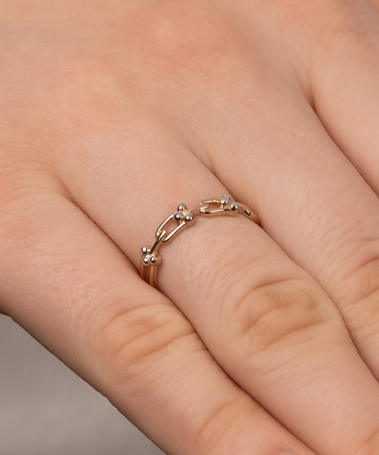 Gold ring