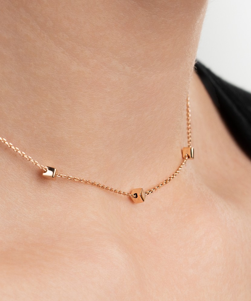 Золотая цепочка с подвеской Золотая цепочка с подвеской