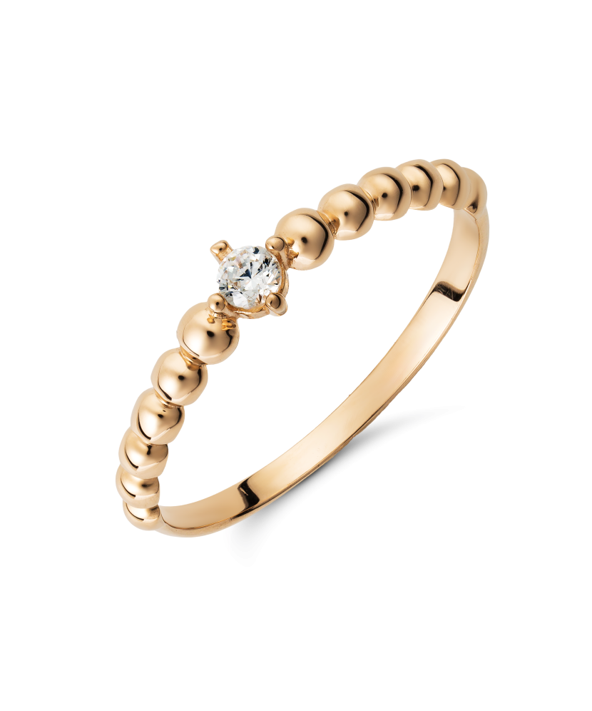 Gold ring with zirconium