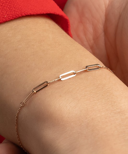 Gold bracelet