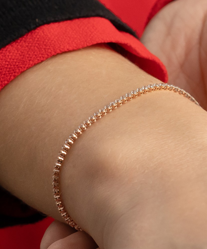 Золотой браслет с цирконами Золотой браслет с цирконами