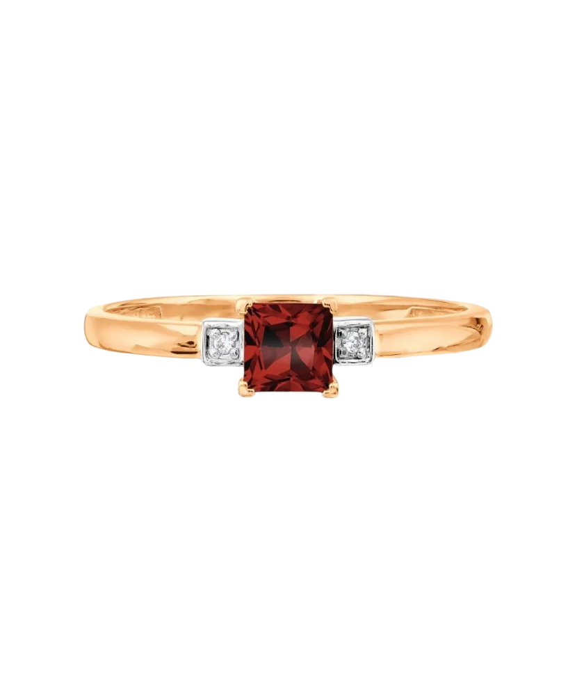 Gold ring with garnet and zircons Gold ring with garnet and zircons