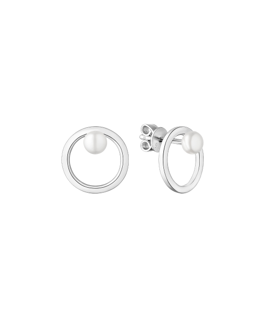Sterling silver earrings with pearls