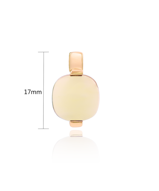 Gold pendant with amber