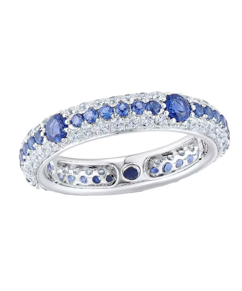 Кольцо из серебра с фианитами Кольцо из серебра с фианитами