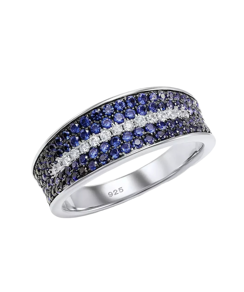 Sterling silver ring with zircons