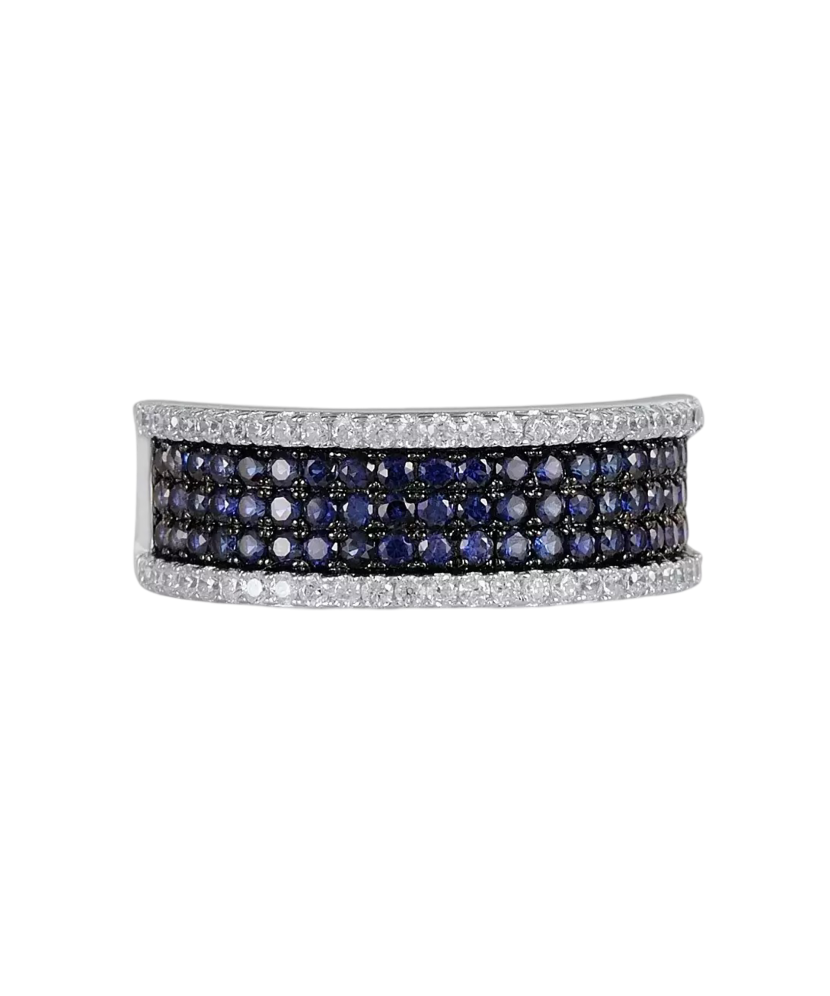 Кольцо из серебра с фианитами Кольцо из серебра с фианитами