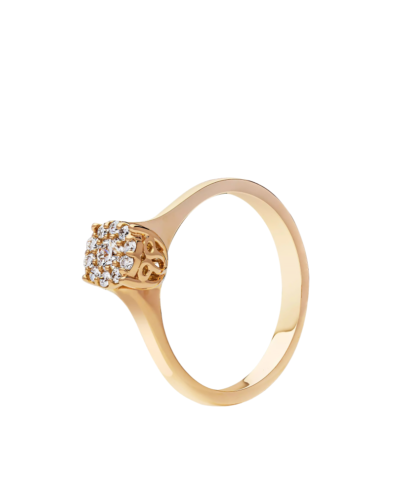 Gold ring with diamonds