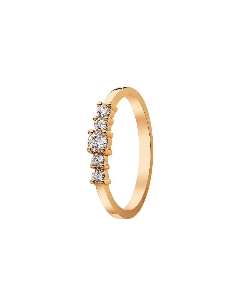 Gold ring with diamonds