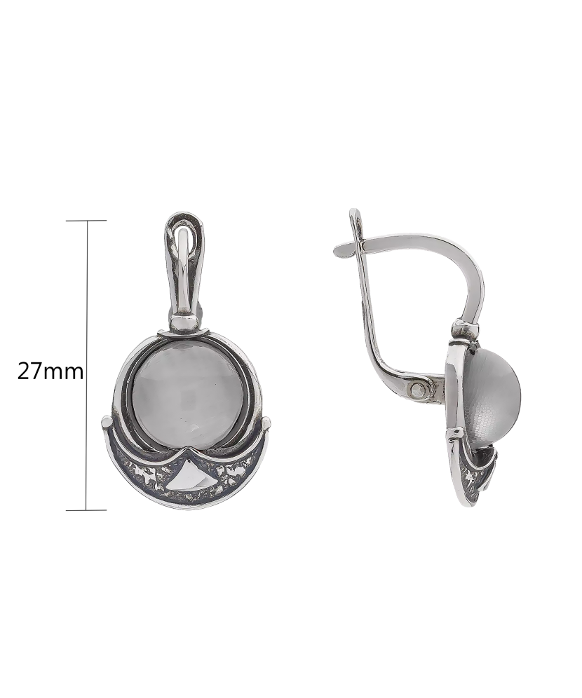 Sterling silver earrings with cats eye stone Sterling silver earrings with cats eye stone