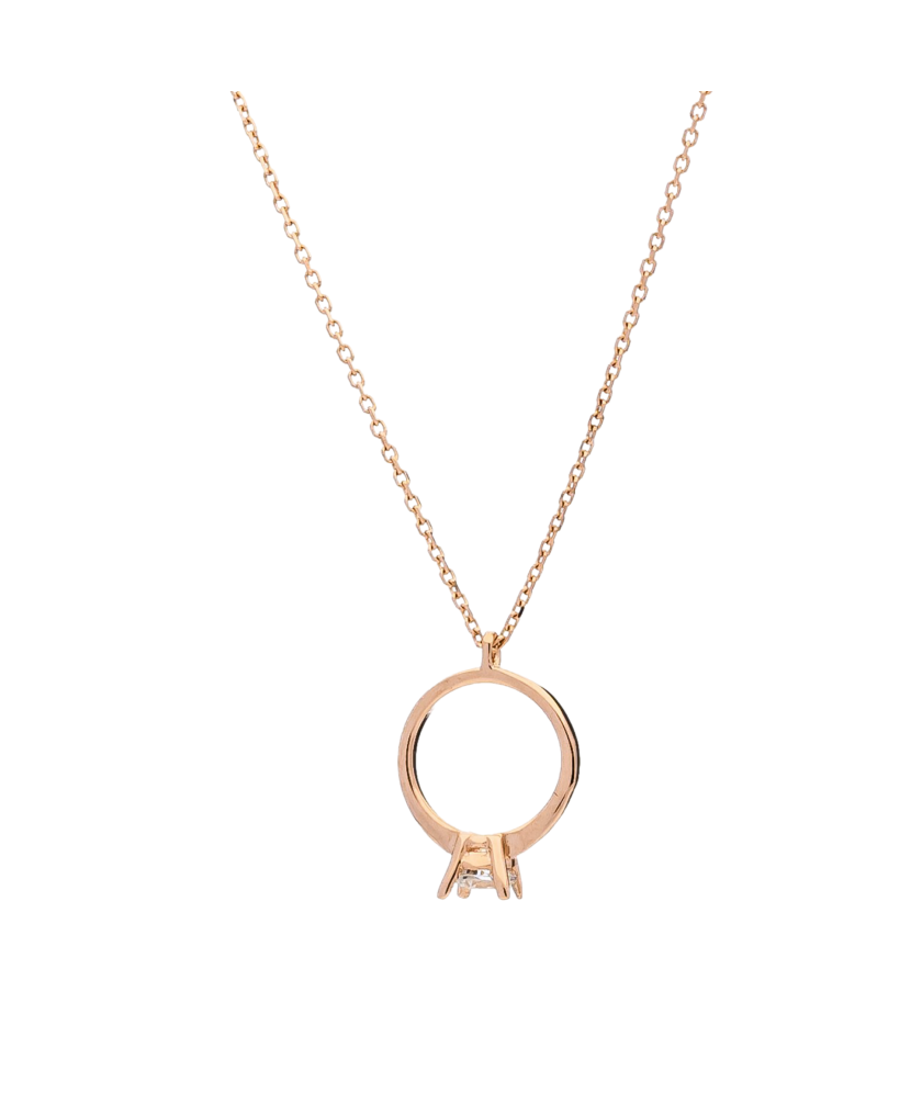 Gold chain with zirconium pendant