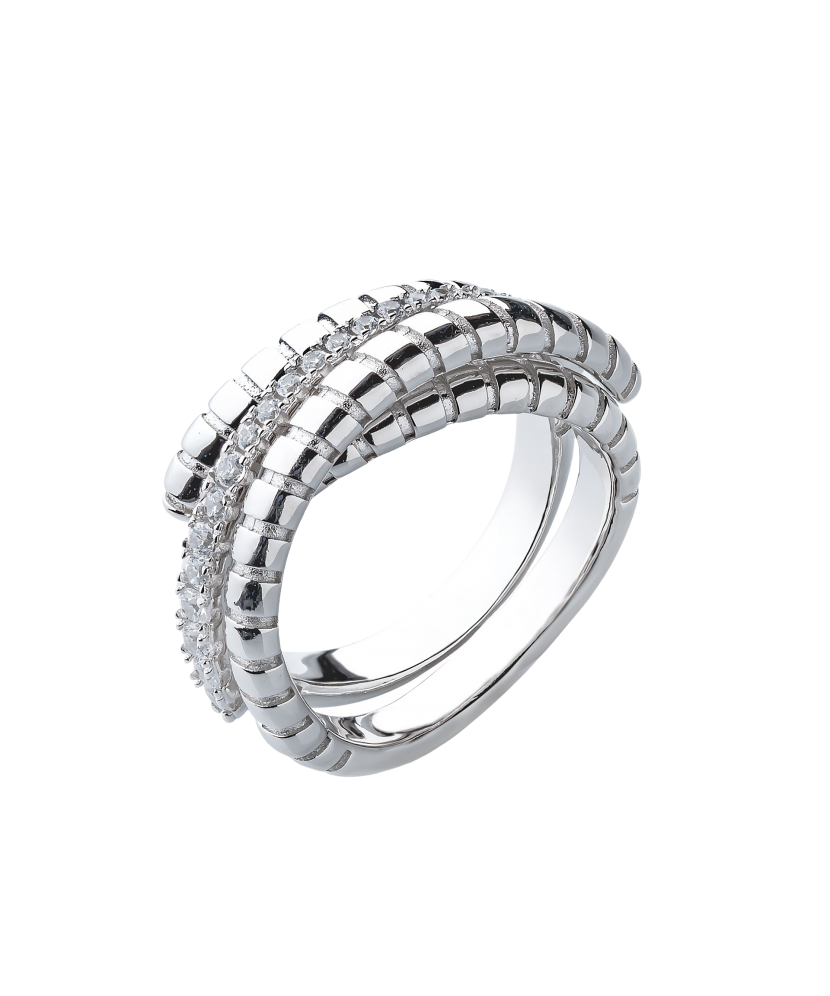 Sterling silver ring with zircons