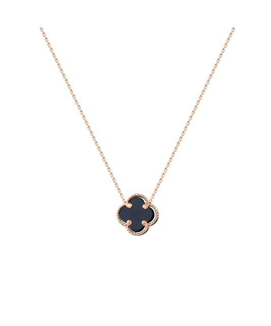 Gold chain with onyx pendant