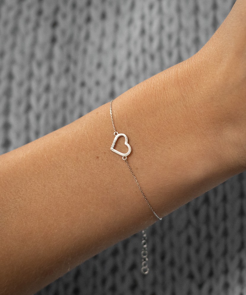 White Gold Bracelet With Diamond Pendant "Heart"