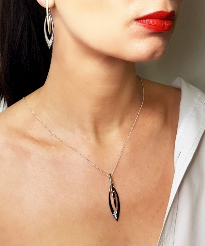 Серьги из позолоченного серебра с цирконами