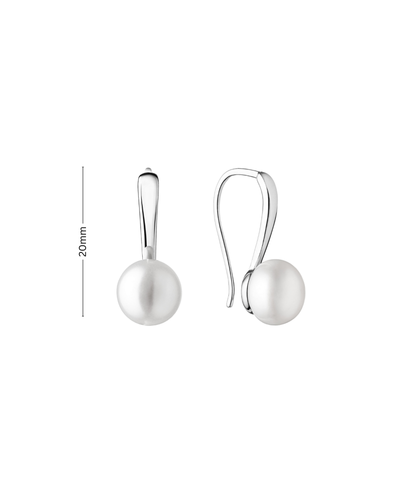 Sterling silver earrings with natural pearl Sterling silver earrings with natural pearl