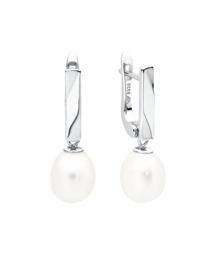 Sterling silver earrings with pearls Sterling silver earrings with pearls