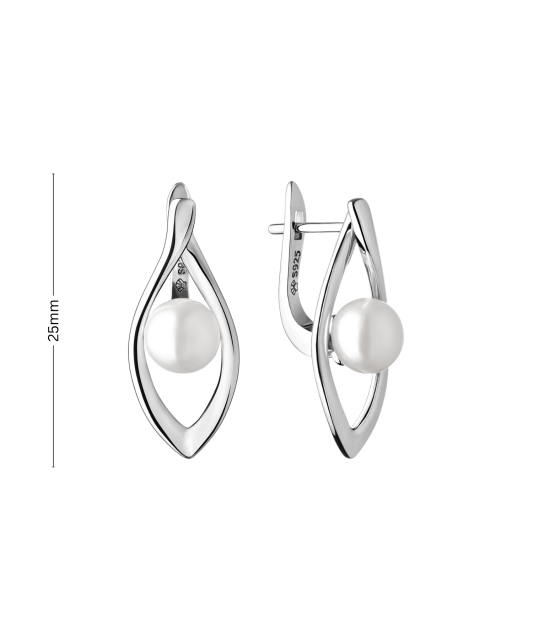 Sterling silver earrings with pearls