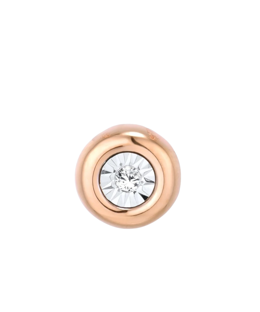 Gold pendant with diamonds