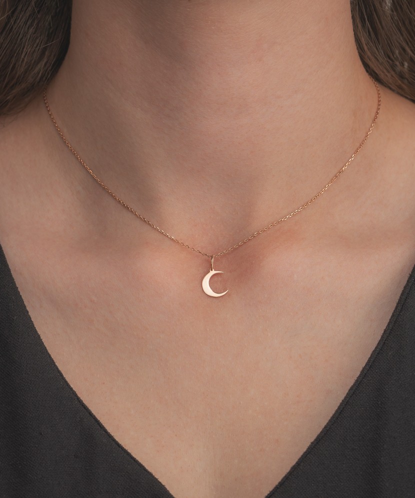 Gold pendant Gold pendant