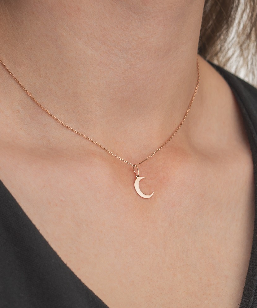 Gold pendant Gold pendant