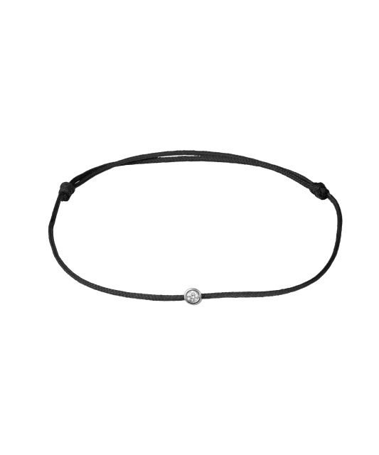 Браслет из черный нити с подвеской из белого золота и бриллиантами 0.03ct