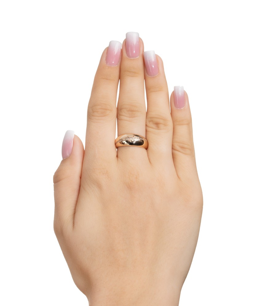 Gold ring with zircons Gold ring with zircons