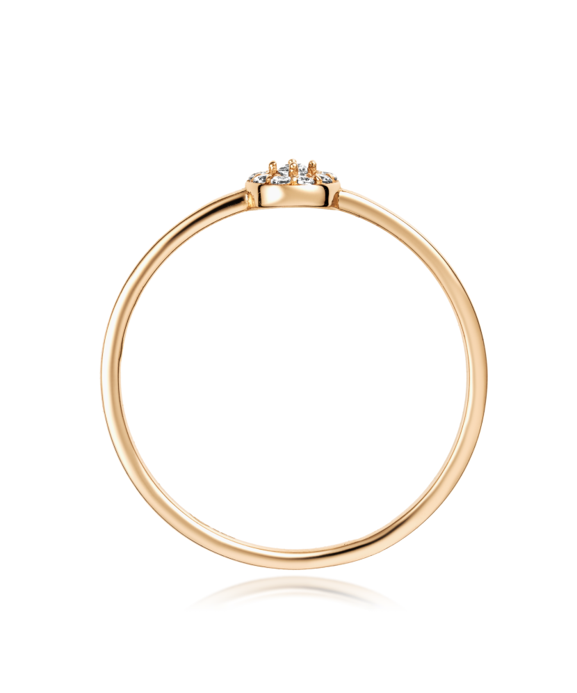 Gold ring with zircons