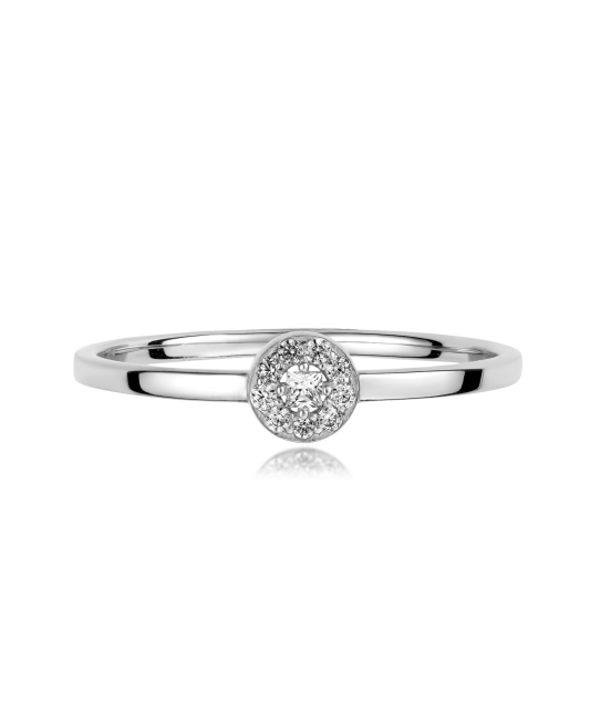 White gold ring with zircons