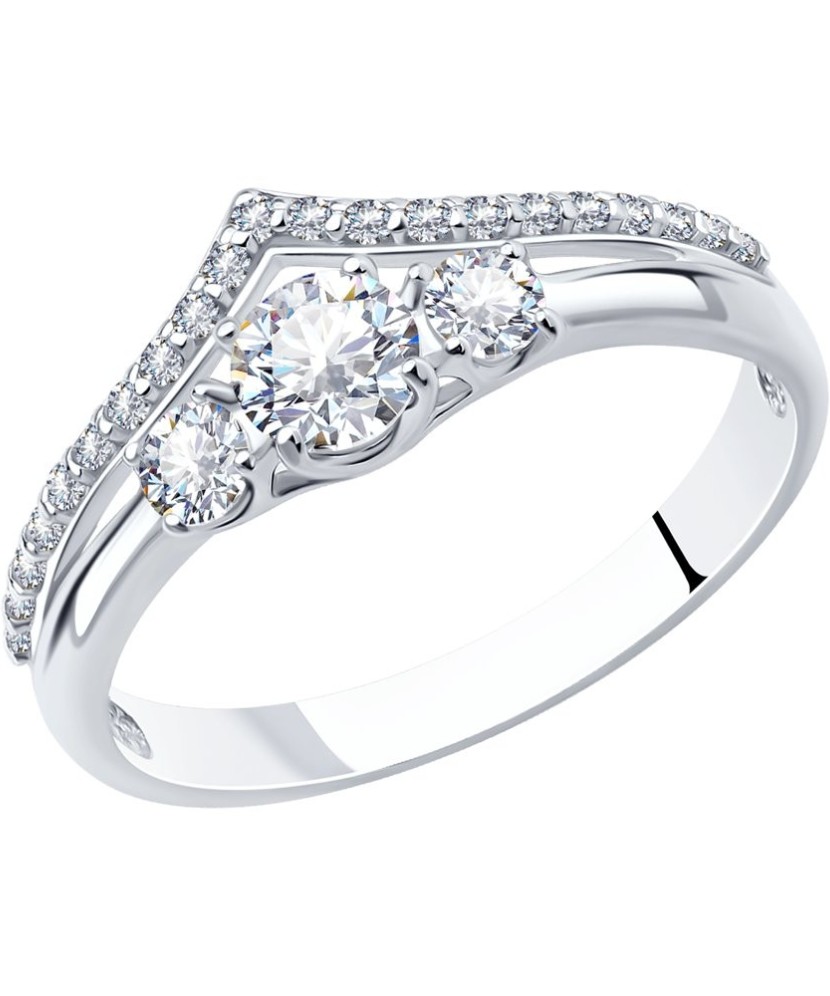 Sterling silver ring with zircons